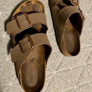 Birkenstocks. Style-Arizona;can’t 100% say but I am almost sure color is Mocha.